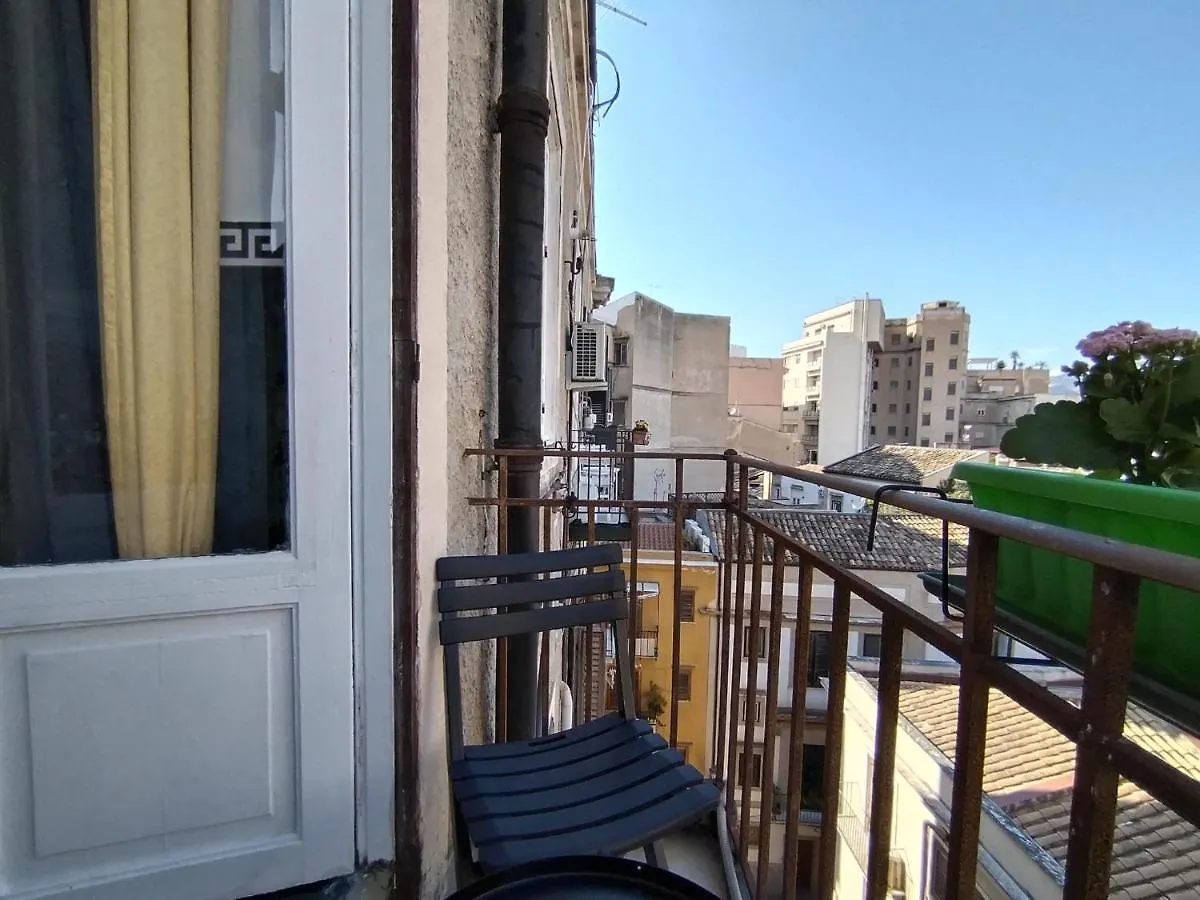 Pensión Hotel Pixys Palermo